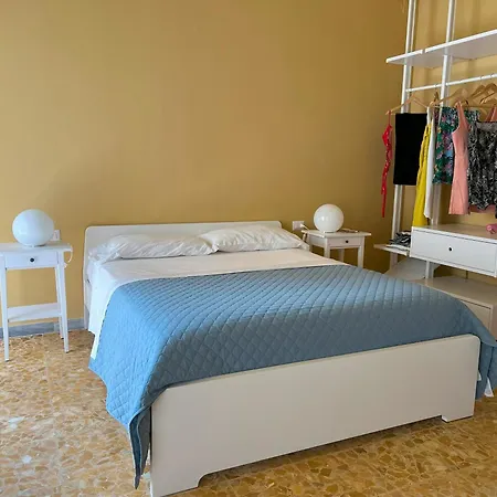 Sonnino 37 Gasthuis 3*